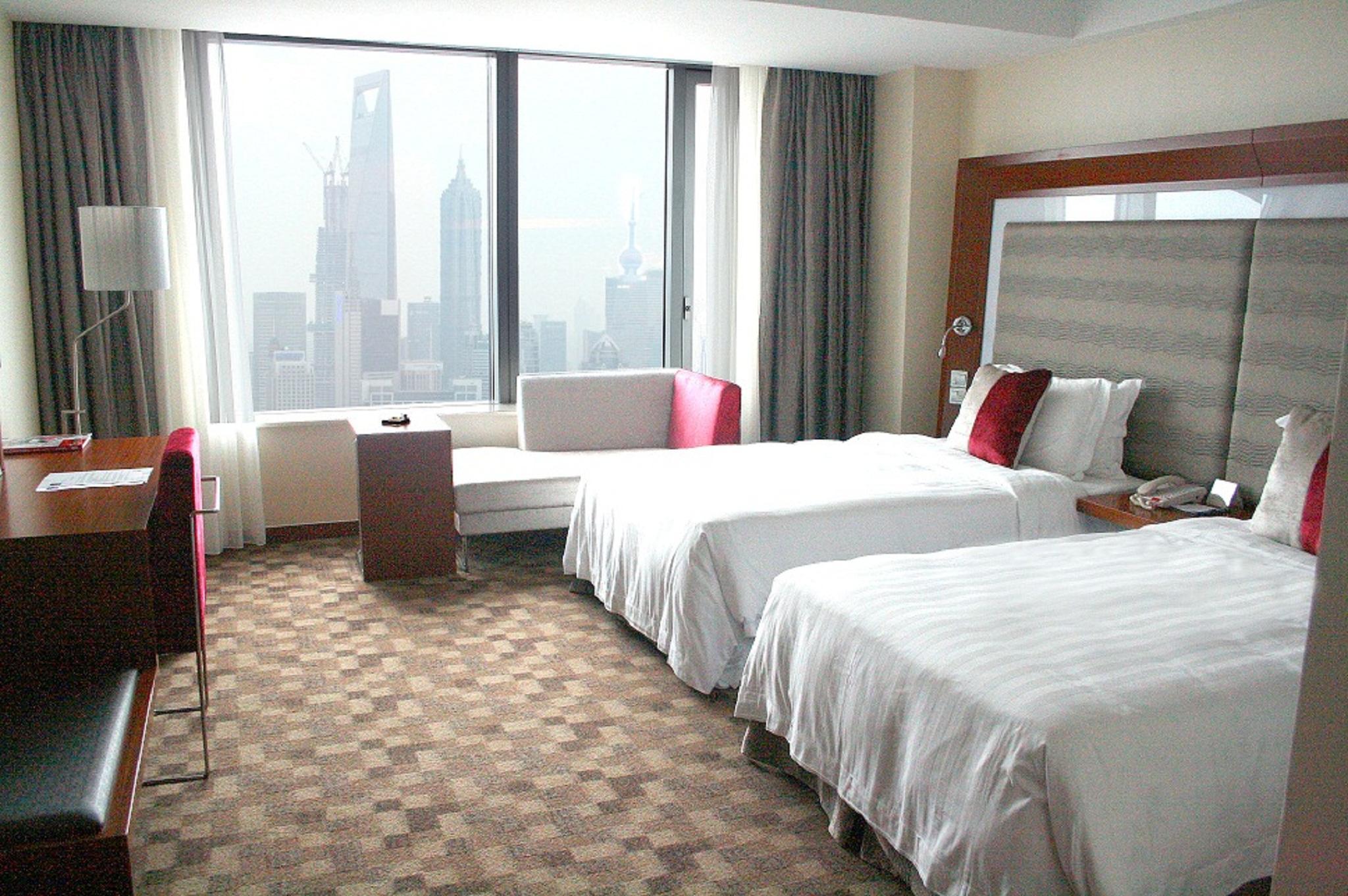 Novotel Atlantis Shanghai - Price And Value Breakfast In The Clouds With River View In The Revolving Restaurant &24H Free Self-Laundry Şanghay Dış mekan fotoğraf